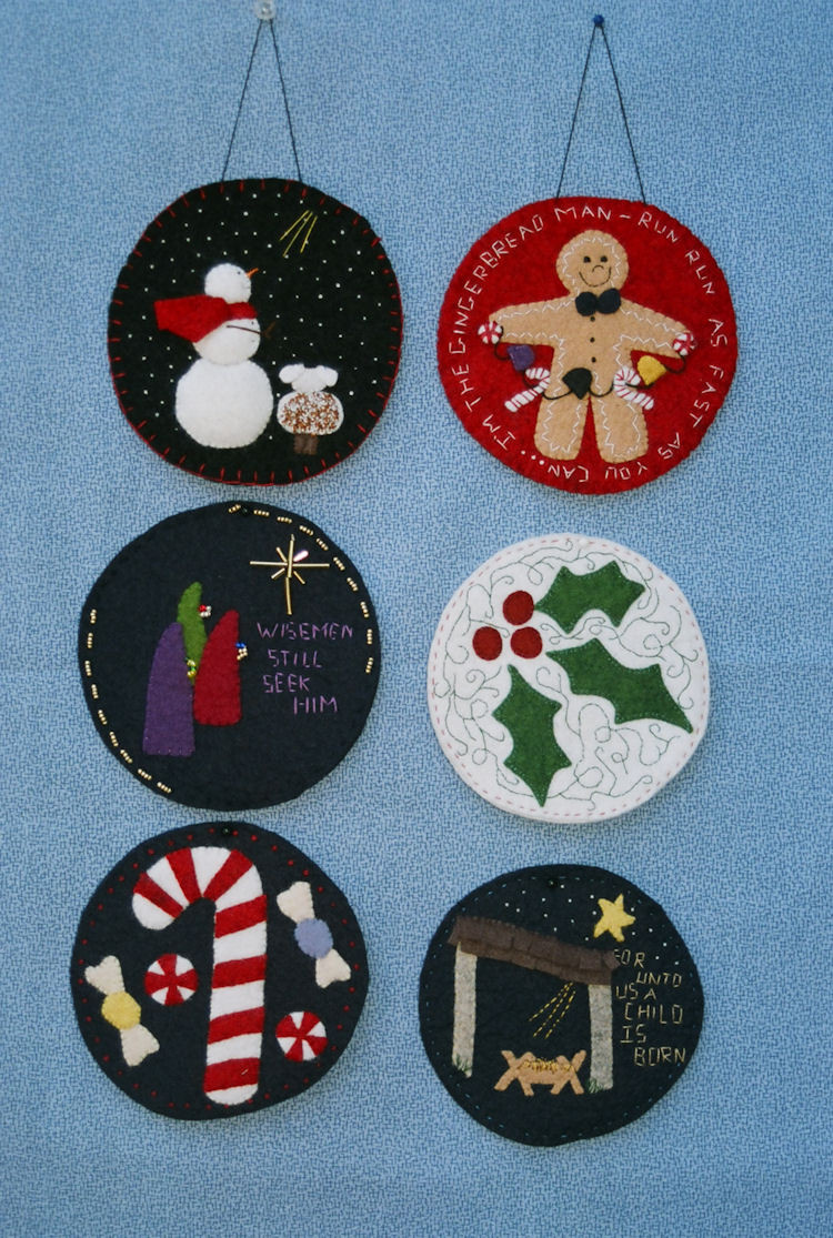 Wool Felt Ornaments , Sew Wonderful Dreams Applique and Paper Piecing